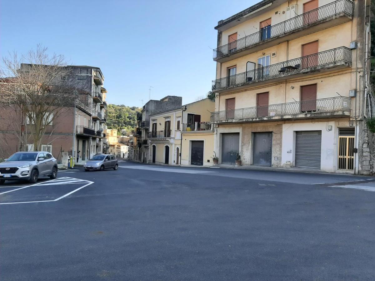 モーディカ Casa Fontanaヴィラ エクステリア 写真