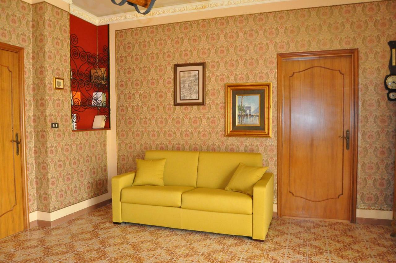 モーディカ Casa Fontanaヴィラ エクステリア 写真